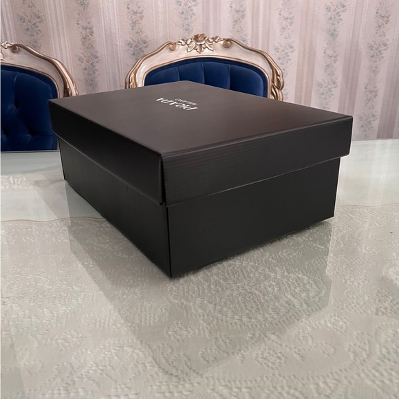 Prada shoe box - Picture 2 of 4